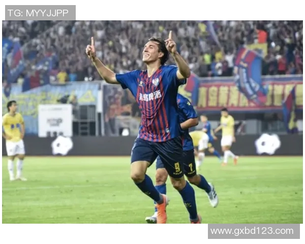 南京足球队以88分领跑冠军赛积分榜展现强劲实力 南京足球队以88分领跑冠军赛积分榜展现强劲实力